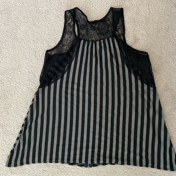 Tank top - Picture 2 of 5